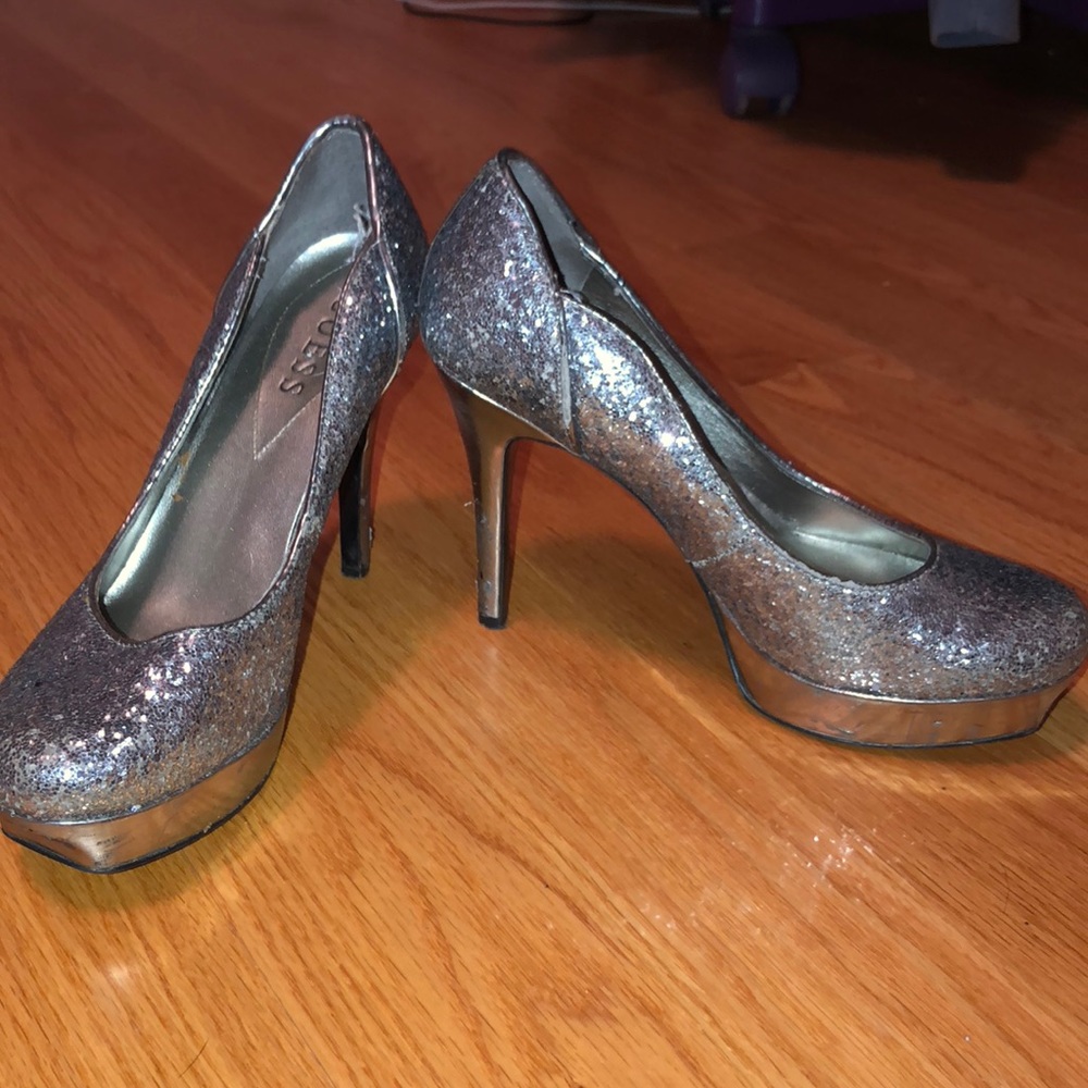 Sparkly Guess heels